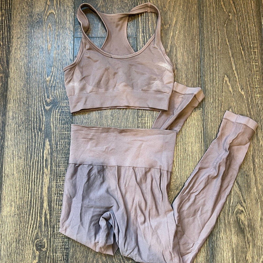 Mauve 2 piece workout set
